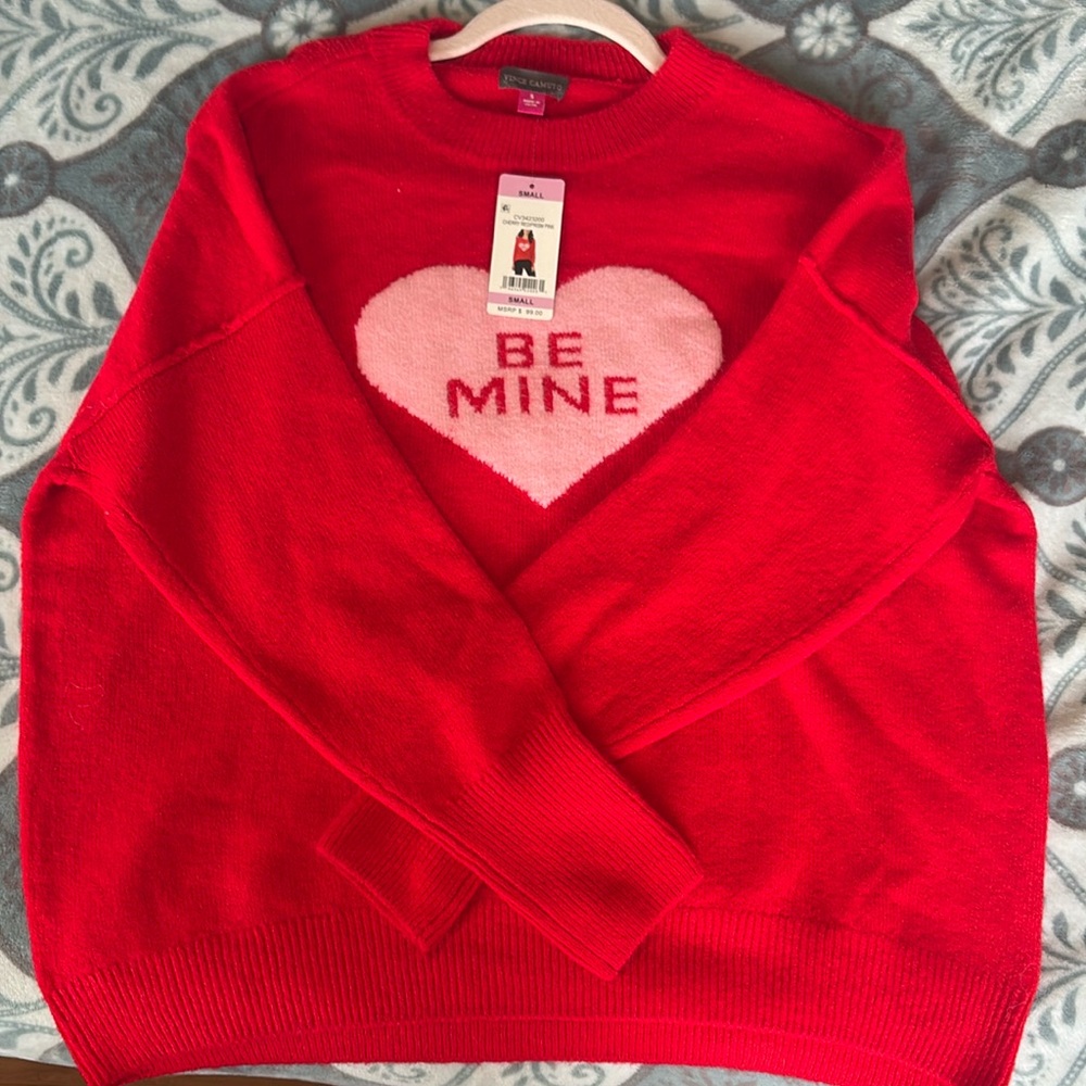 Unworn S Vince Camuto, Red Valentines sweatshirt, Soft